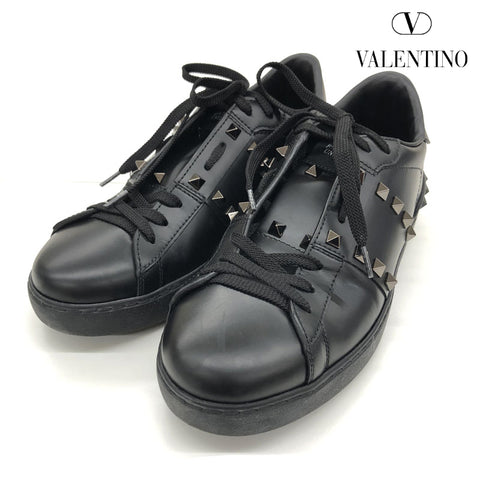 瓦伦蒂诺·洛克斯特(Valentino Rockstuds)取消连接40运动鞋皮革黑色P12003