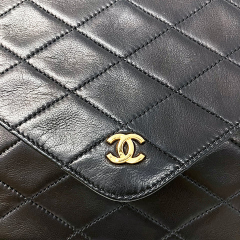 シャネル CHANEL マトラッセ ゴールド金具 チェーン プッシュロック ショルダーバッグ VINTAGE 中古 定番 ブラック WS2119