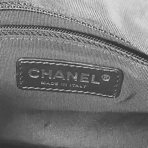 シャネル CHANEL チェーン  ショルダーバッグ デニム ココマーク クルーズ キルティング  レッド×ネイビー WS2845