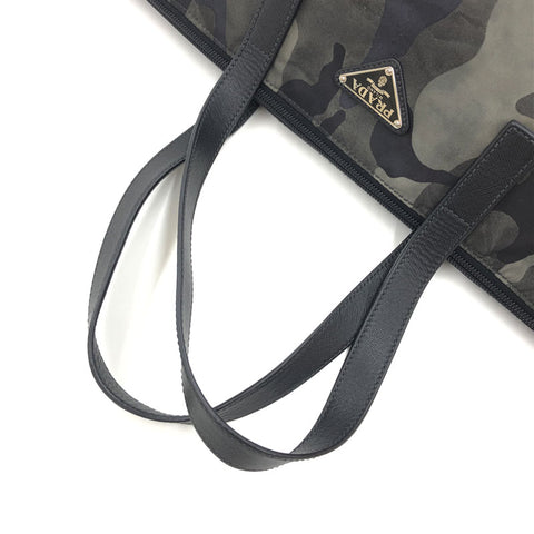 Prada Prada Triangle Logo Tarnhandtasche Nylon Khaki P12349