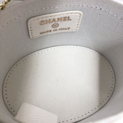 Chanel Chanel Vanity Minima Trasse Chain Sac à bandoulière en cuir blanc P12595