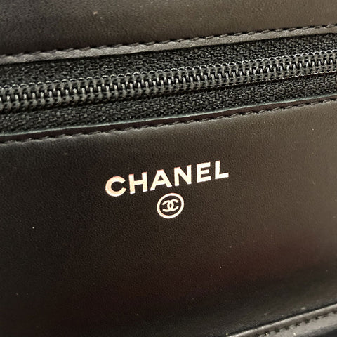 シャネル CHANEL カンボンライン ウォレットチェーン レザー ブラック eit0580P12626