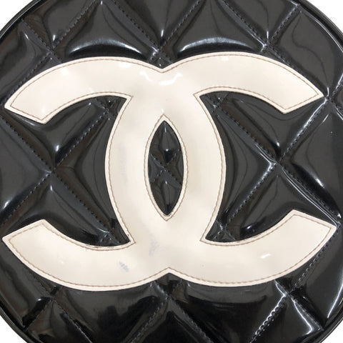 シャネル CHANEL マトラッセ ココマーク ラウンドバニティ ハンドバッグ エナメル ブラック×ホワイト C1864