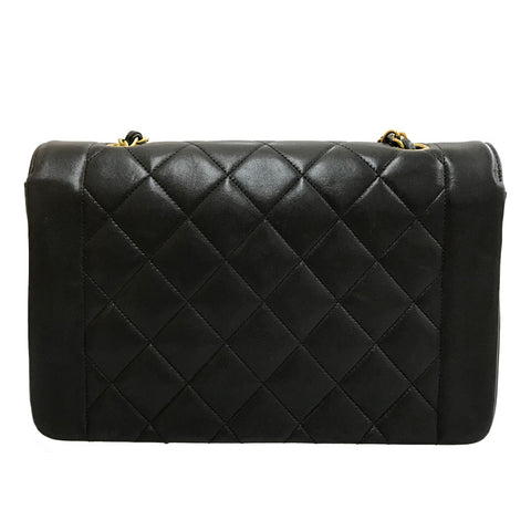 Chanel Chanel Matelasse Turnlock Chain Sac à bandoulière en cuir noir EIT0256C3079