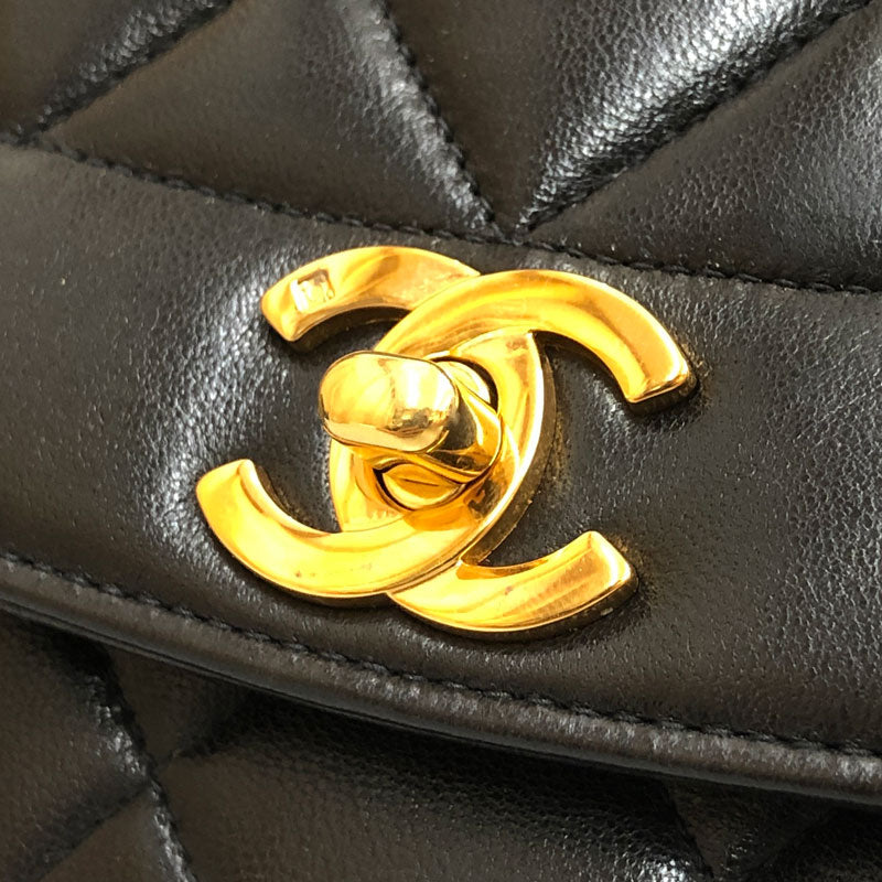 シャネル CHANEL ダイアナフラップ マトラッセ ターンロック チェーン 