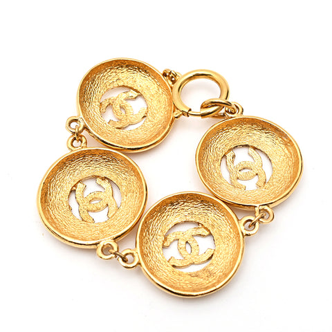 Chanel CHANEL Coco Mark 4 Round Bracelet Gold P0883 – NUIR VINTAGE