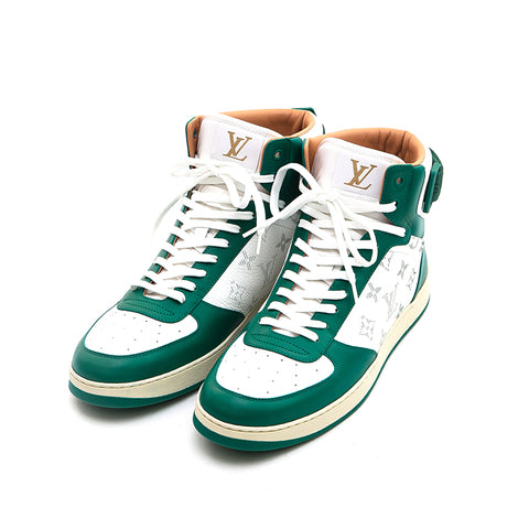 Louis Vuitton Rivoli Line Monogram High Cut Sneakers Green X White P13 –  NUIR VINTAGE