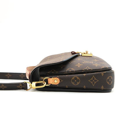 Louis Vuitton Louis Vuitton Monogramm Pochet Methis Umhängetasche Brown P13217