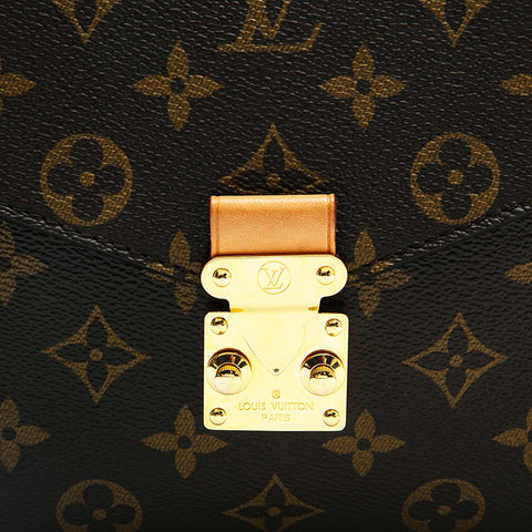 Louis Vuitton Louis Vuitton Monogramm Pochet Methis Umhängetasche Brown P13217