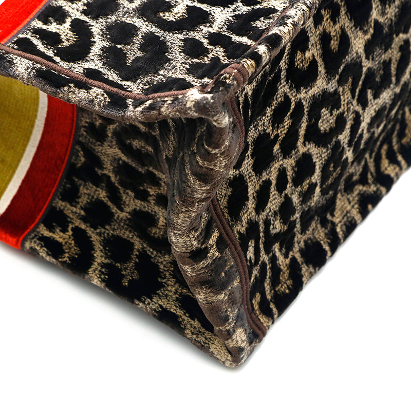 Christian Dior Velvet Leopard Book Tote Tote Bag Multicolor Christian Dior Velvet Leopard Book Tote Tote Bag Multicolor