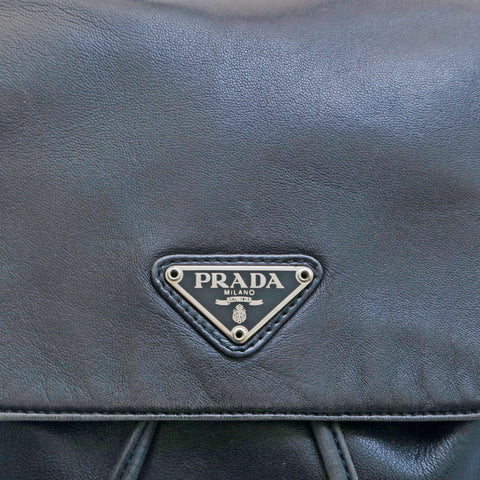 プラダ PRADA トライアングルロゴ レザー リュック・デイパック ブラック P13257