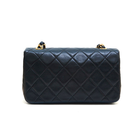 シャネル CHANEL ココマーク フルフラップ マトラッセ19 ラムスキン チェーン ショルダーバッグ ブラック P13489 – NUIR  VINTAGE