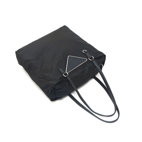 Prada Prada Logo Handtasche Nylon Black P13878