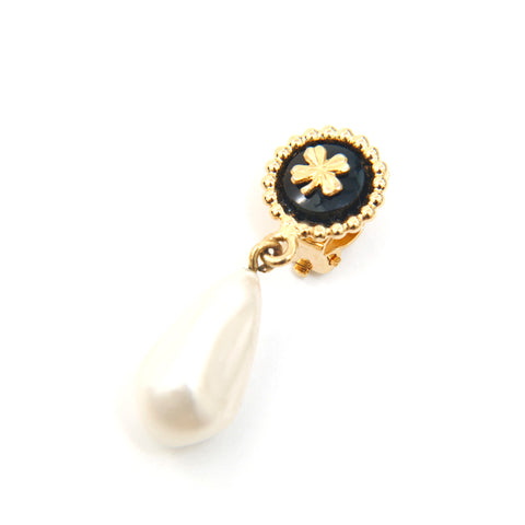 Chanel Chanel Pearl Clover Swing Earge Or Gold X White P13884