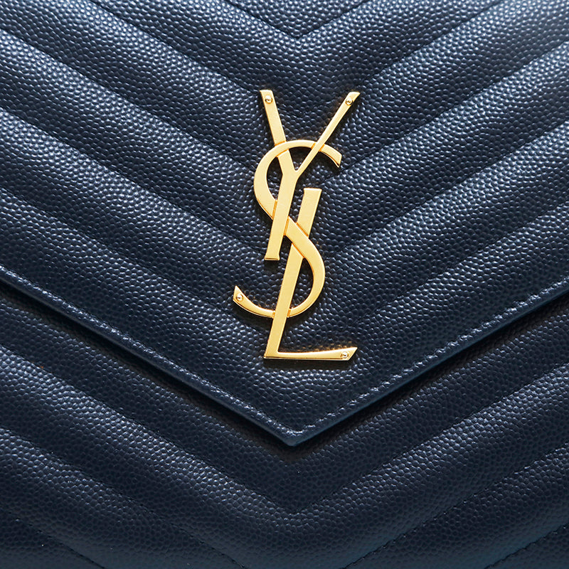 イヴ・サンローラン YVES SAINT LAURENT Vステッチ ロゴ