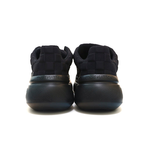 Louis Vuitton Louis Vuitton présente la ligne monogramme Dami Sneaker Black P13924