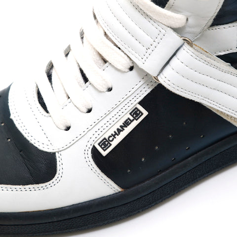 Chanel Chanel Sports Line Matrasse High Cut Sneakers Black X White P13930