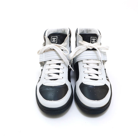 Chanel Chanel Sportsline Matrasse High Cut Sneakers Black X White P13930