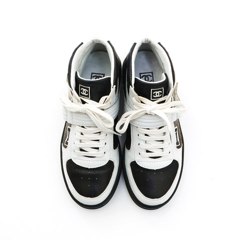 Chanel Chanel Sportsline Matrasse High Cut Sneakers Black X White P13930