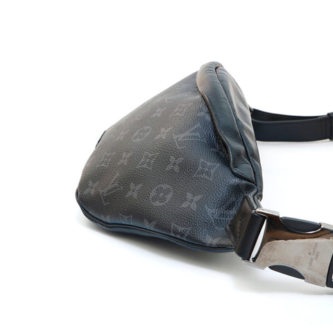 Louis Vuitton Monogram Eclipse Discovery Bumbag 