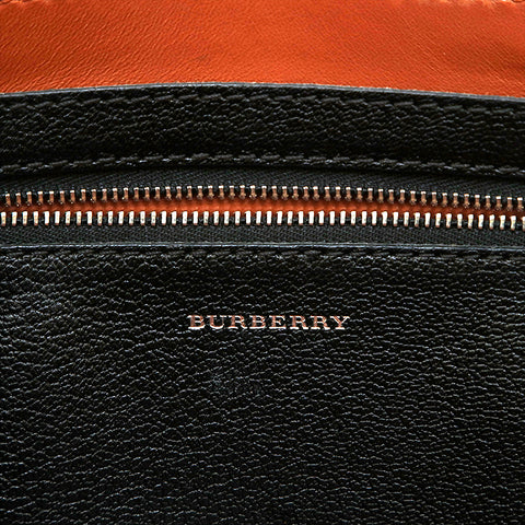 Burberry Burberry Novachec皮革肩带黑色P14229