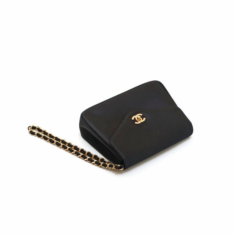 シャネル CHANEL ココマーク サテン ミニチェーン クラッチバッグ