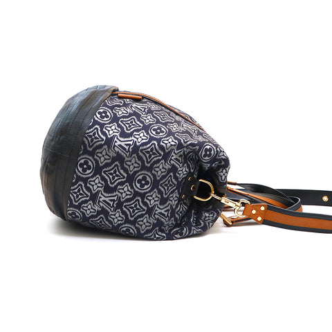 Louis Vuitton Aviator Bag - Shoulder Bags, Handbags