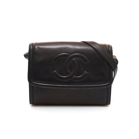 Vintage Chanel Quilted Tassel Camera Bag Beige Leather Chain Strap Sho –  Celebrity Owned