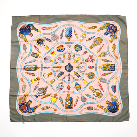 Hermes Hermes Kale 90 Scarf rose P14476