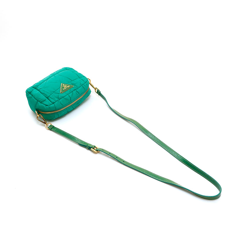 プラダ PRADA ロゴ ナイロン 斜め掛け ショルダーバッグ グリーン
