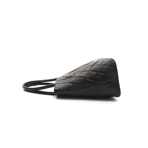 Chanel Chanel Matrasse Nachdrucktasche Schwarz P14596
