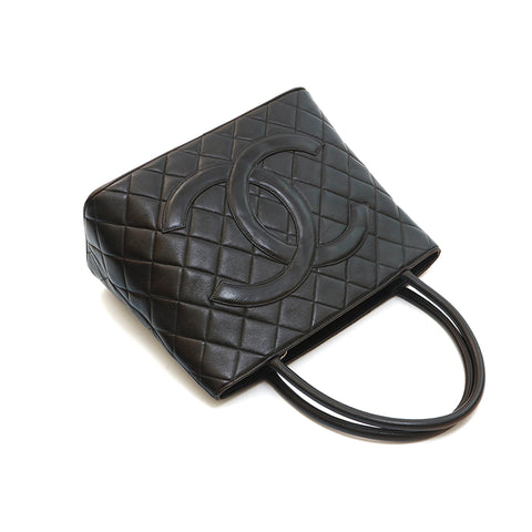 Chanel Chanel Matrasse Nachdrucktasche Schwarz P14596