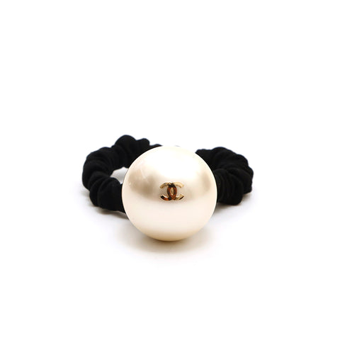 Chanel Chanel Pearl Coco Mark Haarthaare Accessoire Schwarz P14599