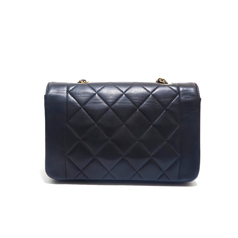 シャネル CHANEL ダイアナフラップ チェーン ショルダーバッグ ブラック P15348