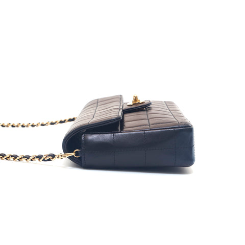 シャネル CHANEL チョコバー ココマーク ショルダーバッグ レザー ブラック P15459