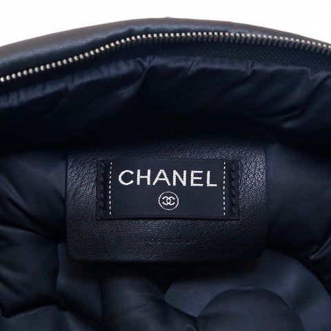 シャネル CHANEL ロゴ  リュック・デイパック ブラック P15471