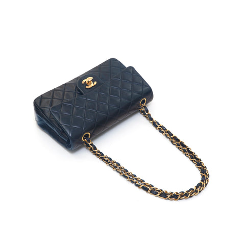 シャネル CHANEL ダブルフラップ マトラッセ チェーン ショルダーバッグ ブラック P15507