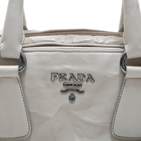 プラダ PRADA ロゴ 2way レザー ショルダーバッグ アイボリー P15626