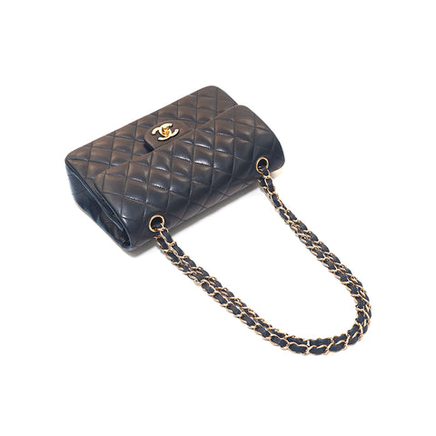 シャネル CHANEL ダブルフラップ マトラッセ ラムスキン ショルダーバッグ ブラック P15675