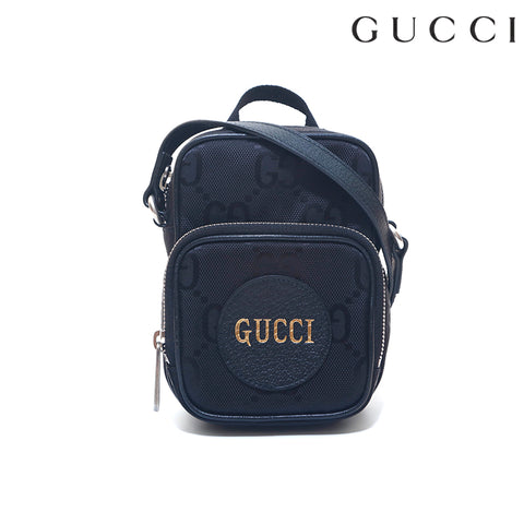 グッチ GUCCI GGキャンバス アマゾン型 斜め掛け ショルダーバッグ ブラック P15705