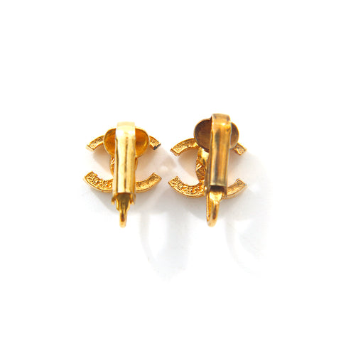 Chanel Coco Mark Earrings Gold P15969