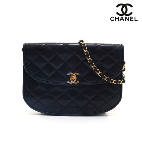 シャネル CHANEL パリ限定 マトラッセ ショルダーバッグ レザー ブラック P16106