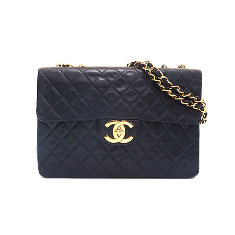 Chanel Decamatelasse Coco -Marke -Umhängetasche Leder schwarz P16175