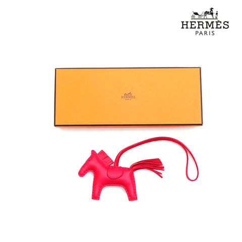 エルメス HERMES ペガサス チャーム ストラップ ピンク P16207