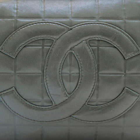 シャネル CHANEL チョコバー ココマーク ショルダーバッグ レザー カーキ P16257