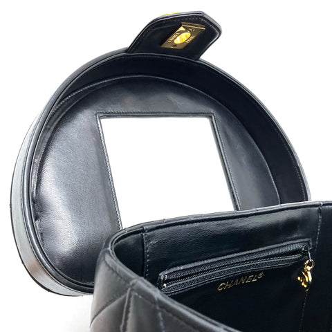 Chanel Chevron 2-way mirrored vanity bag black WS2442