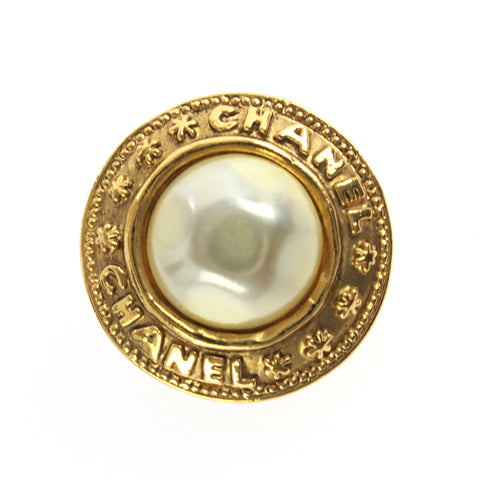 Chanel CHANEL Coco Mark Pearl Earring Gold P2868
