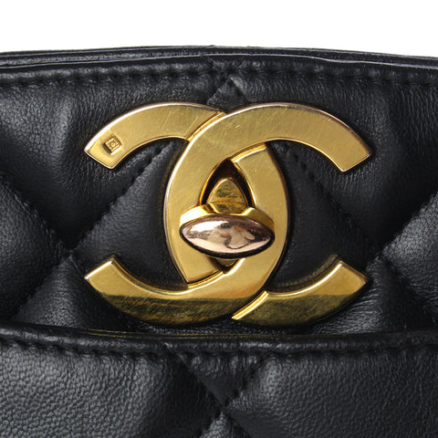 シャネル CHANEL マトラッセ ターンロック ハンドバッグ レザー ブラック P3214