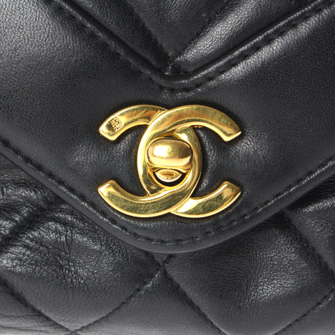 シャネル CHANEL マトラッセ チェーン ショルダーバッグ 1番台 レザー ブラック P3251