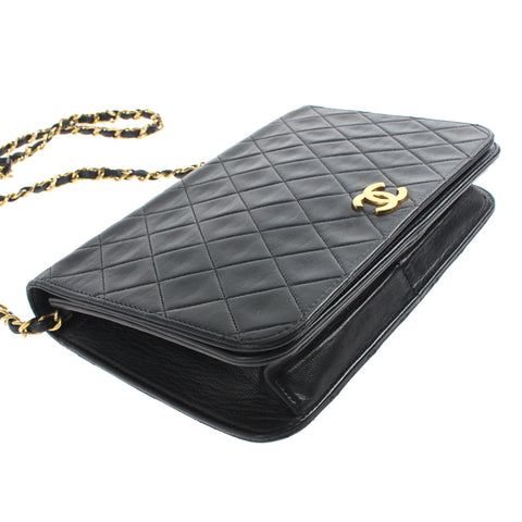 シャネル CHANEL フルフラップ マトラッセ チェーン ショルダーバッグ 2番台 レザー ブラック P3268